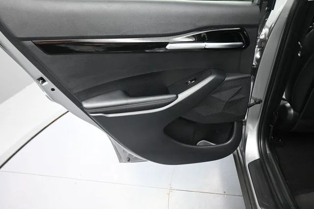 Used 2025 Gray Kia EX image 18