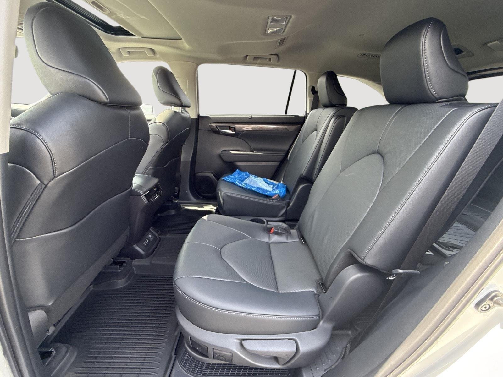 Certified Used 2026 Wind Chill Pearl Toyota Limited image 24