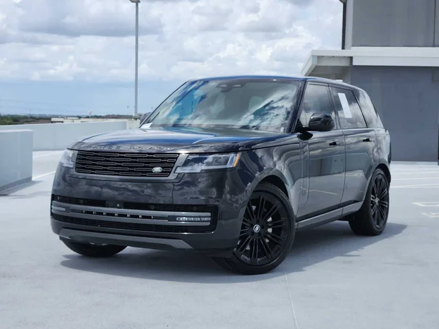 Certified Pre-Owned 2024 Land Rover Range Rover SE