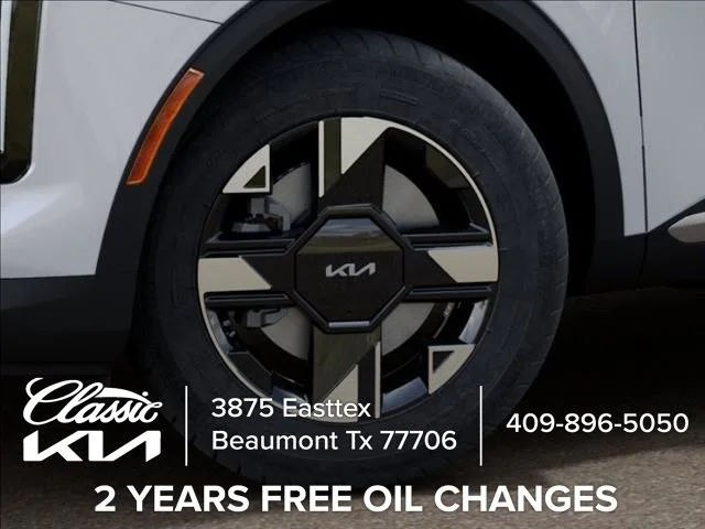 New 2026 White Kia LX image 9