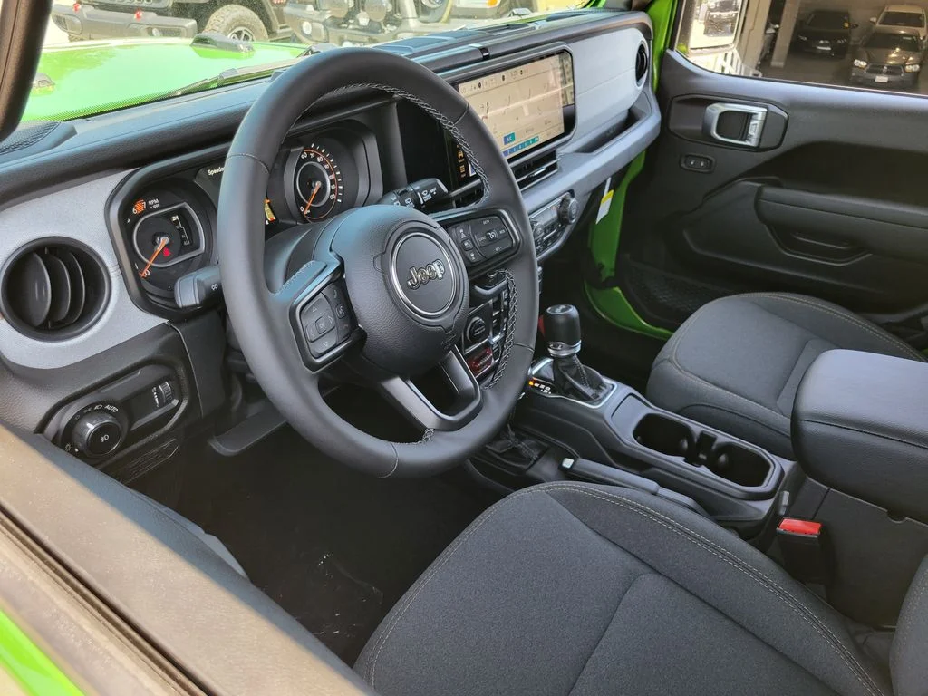 2026 Jeep Wrangler 4-Door photo 2