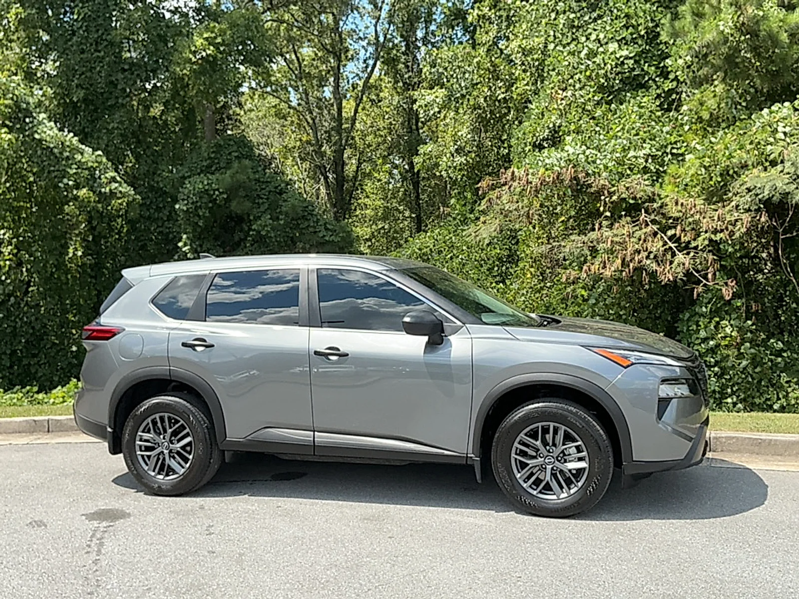 Used 2026 Gray Nissan S image 1