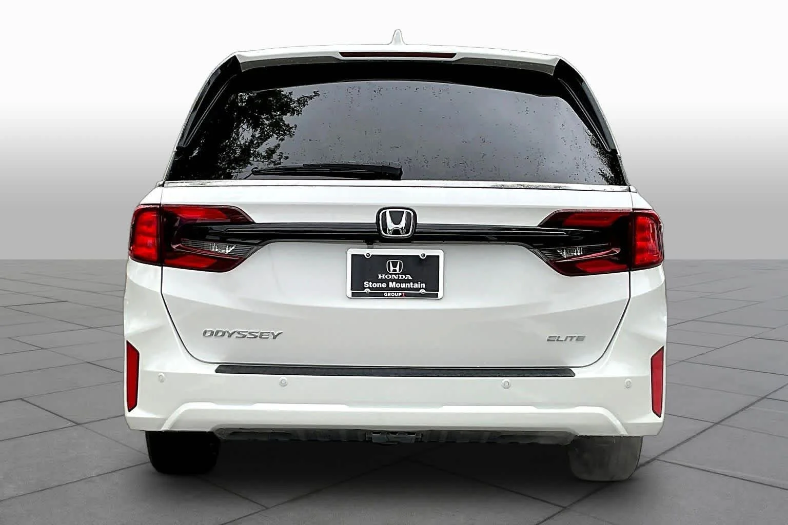New 2027 Platinum White Pearl Honda Elite image 4