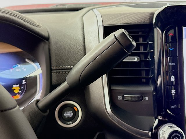2026 RAM 2500 Laramie - Photo 17