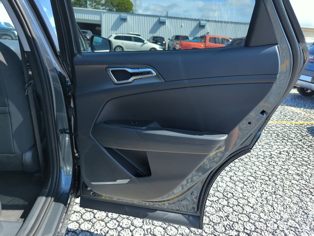 New 2026 Gravity Gray Kia LX image 30