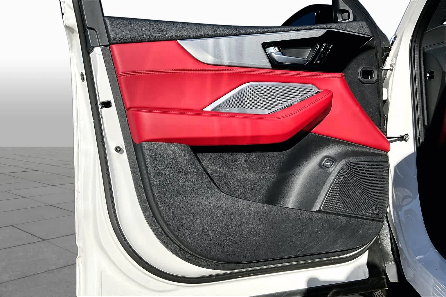 2025 Acura MDX A-Spec Package - Photo 10