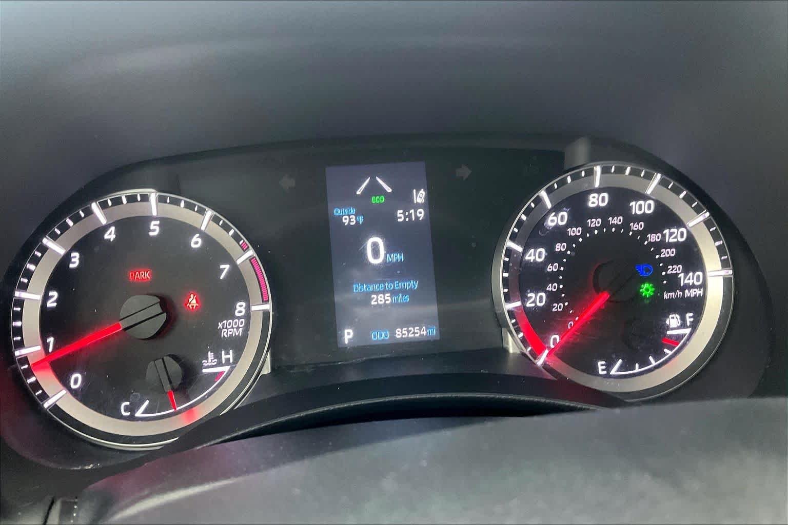 2022 Toyota Highlander L - Photo 26