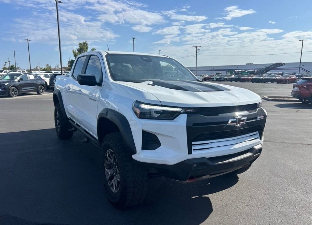 Used 2025 Summit White Chevrolet ZR2 image 2