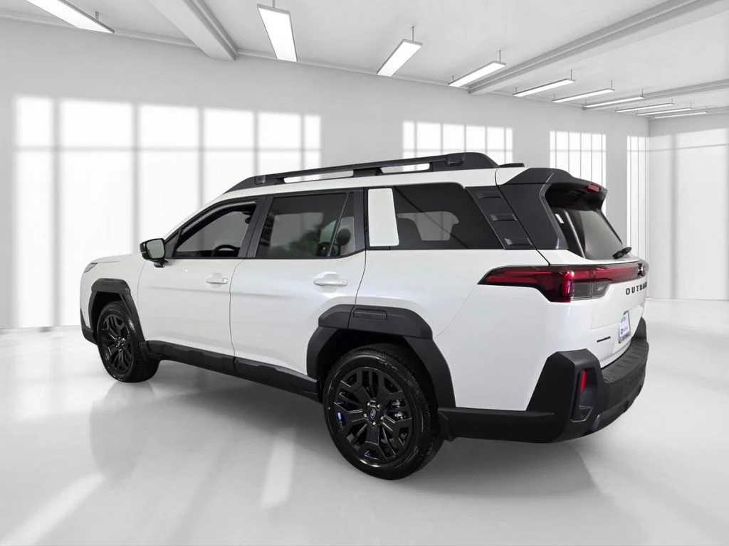 New 2026 CRYSTAL WHITE PEARL Subaru Limited XT image 4