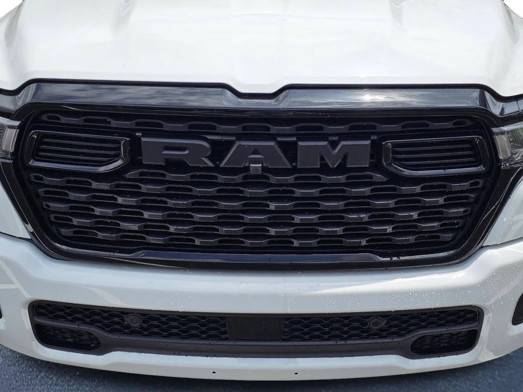 New 2026 Bright White Clear-Coat Exterior Paint RAM Big Horn/Lone Star image 3