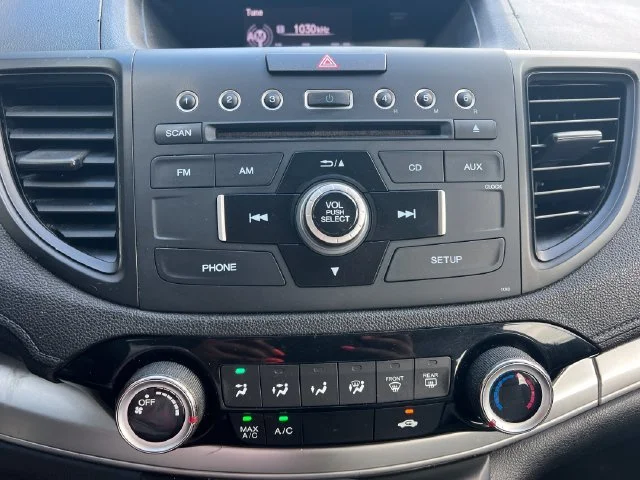 Used 2016  Honda LX image 20