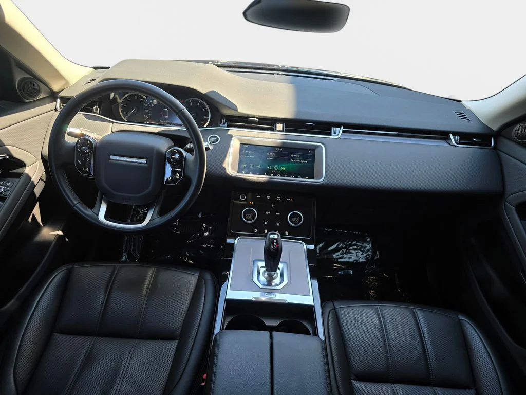 Used 2020 Black Land Rover S image 10