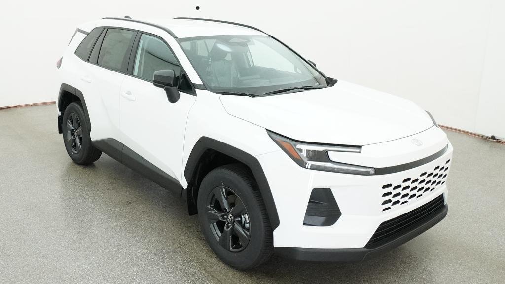 New 2026 Ice Cap Toyota LE image 17