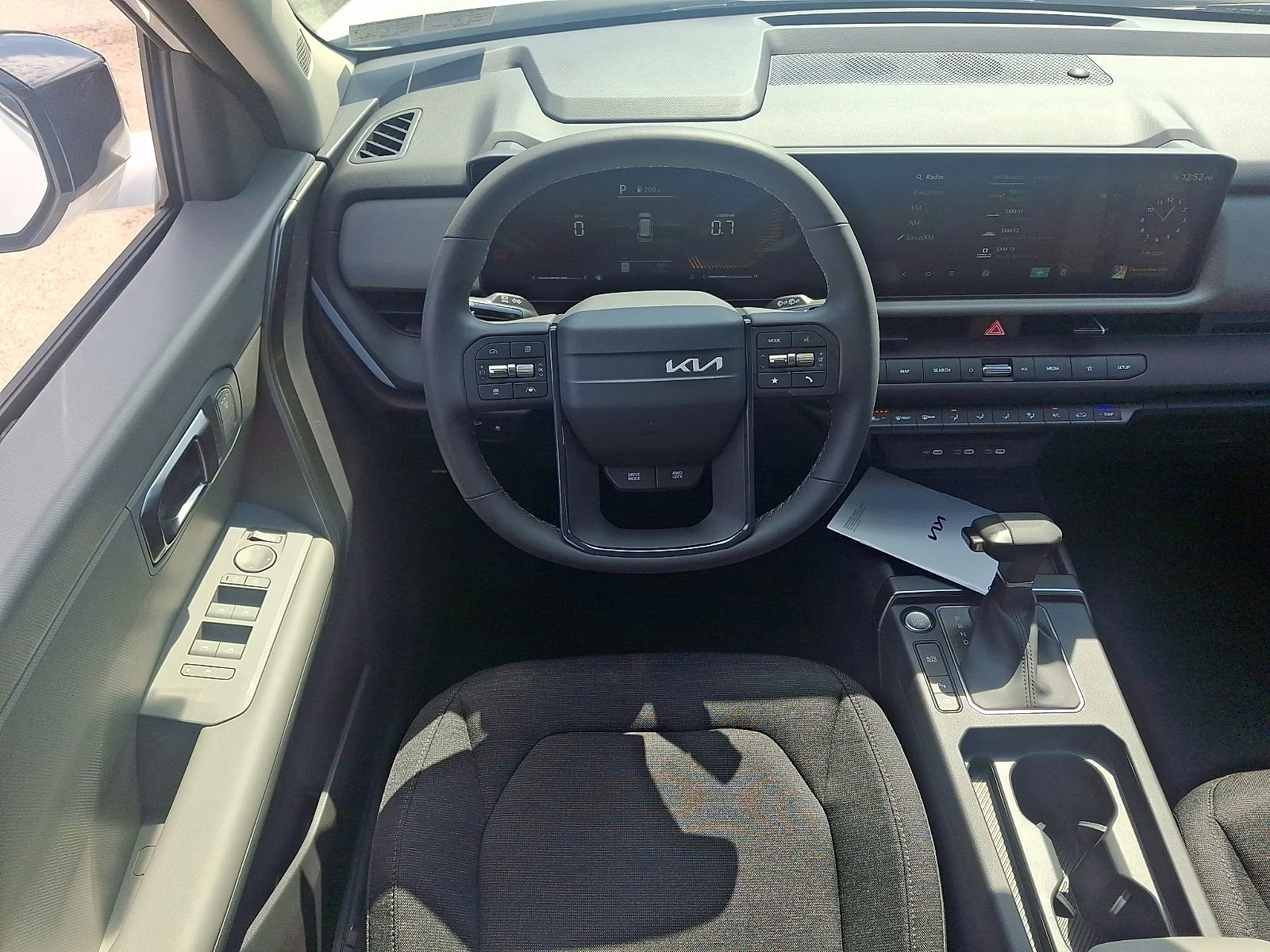 New 2027 White Kia S image 10