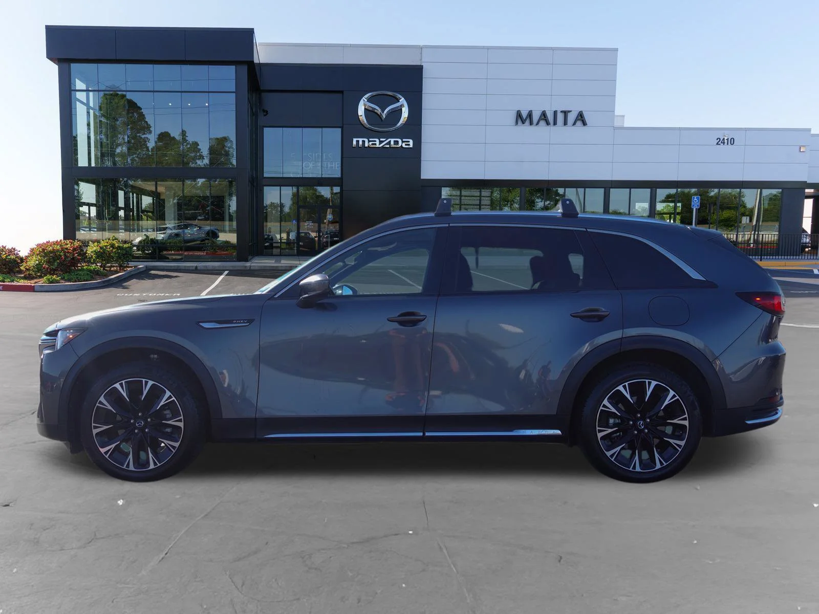 Certified Used 2024 Machine Gray Metallic Mazda Premium Plus image 9