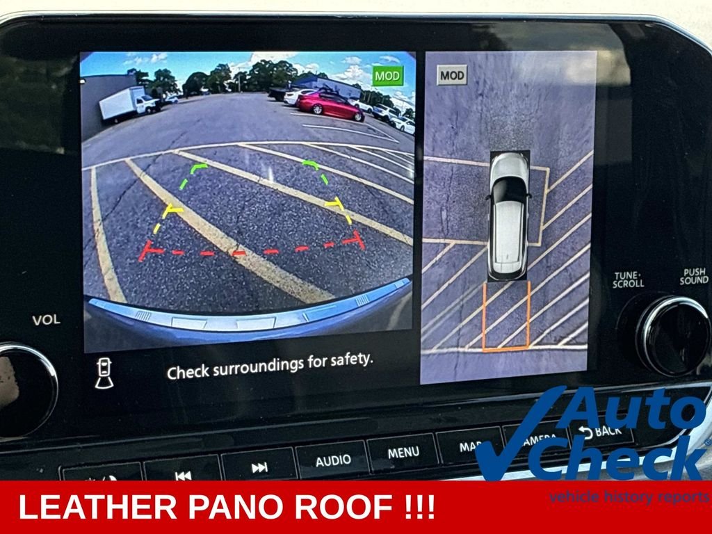 Used 2023 Gray Nissan SL image 35