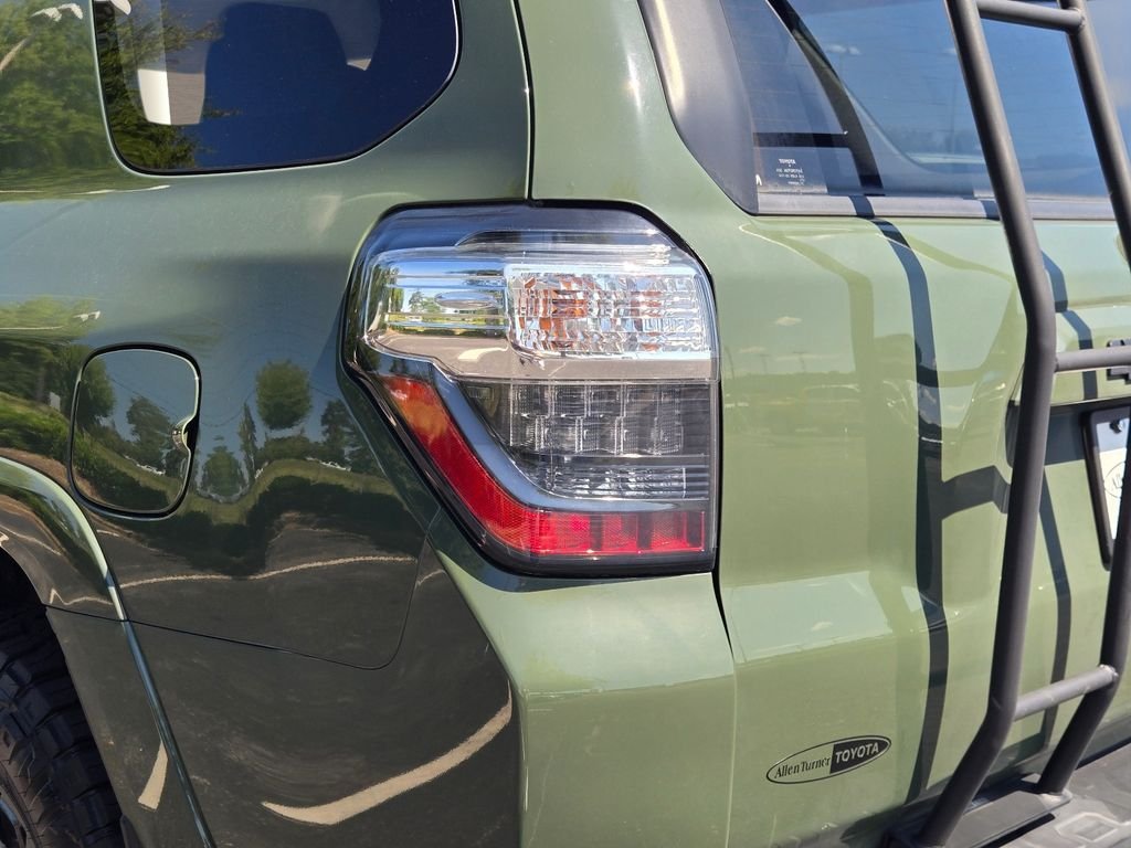Used 2021 Green Toyota Trail image 11