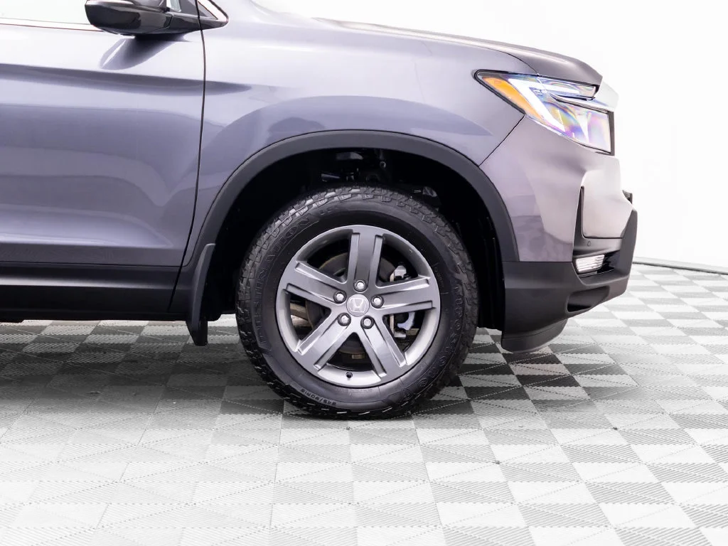 Certified Used 2023 Gray Honda RTL-E image 40