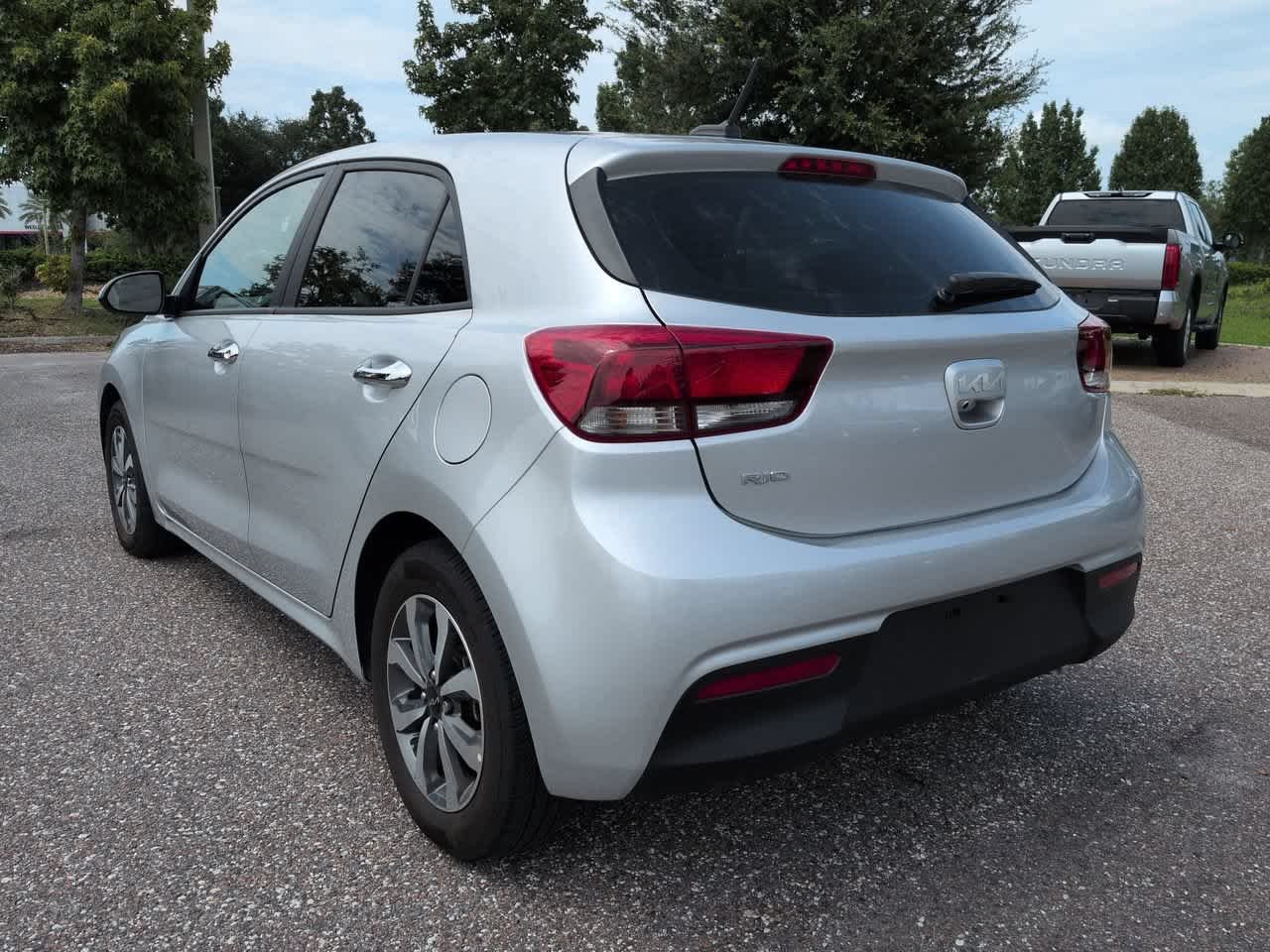 Used 2023 Silky Silver Kia S image 4