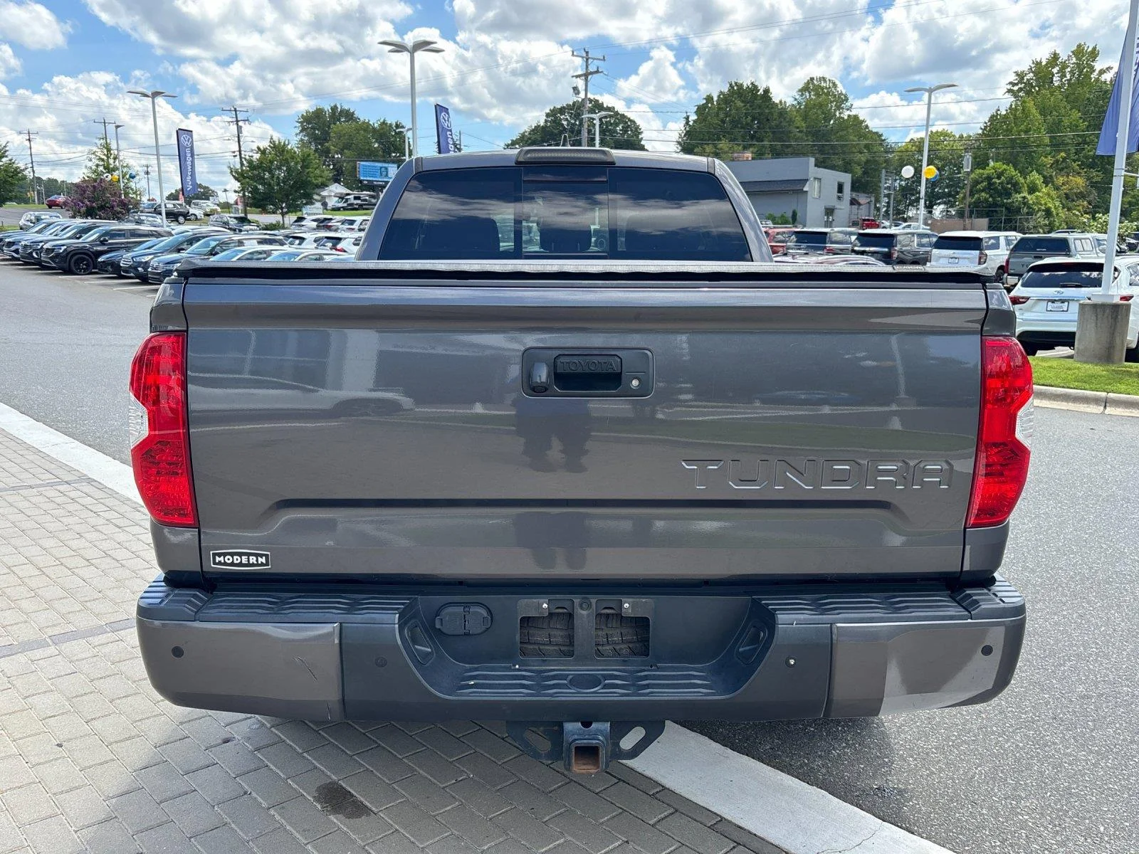 Used 2021 Magnetic Gray Metallic TOYOTA SR5 image 4