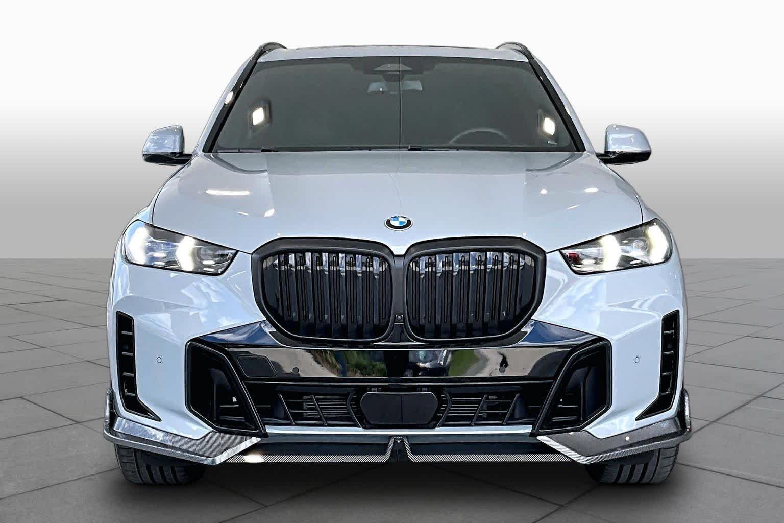 Certified Used 2024 Brooklyn Grey Metallic BMW xDrive40i image 3