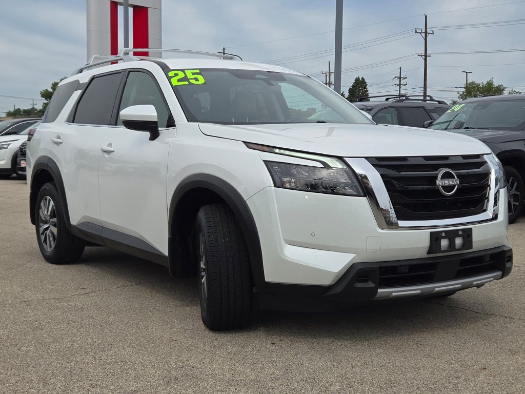 Certified Used 2025 White Nissan SL image 3