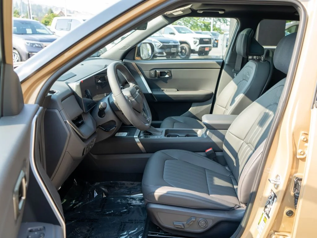 New 2027 Brown Kia X-Line S image 11