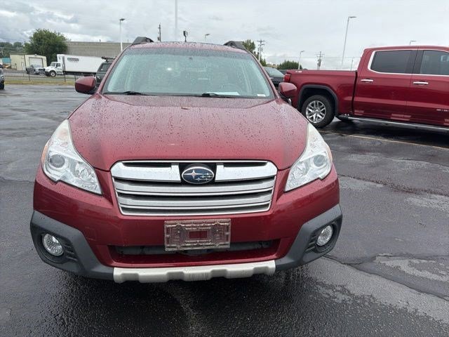 Used 2013 Subaru Outback Limited with VIN 4S4BRBKCXD3304423 for sale in Riverdale, UT