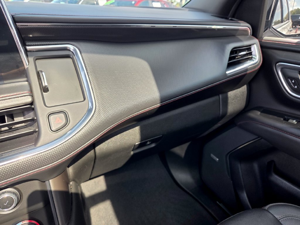 2023 Chevrolet Suburban RST - Photo 30