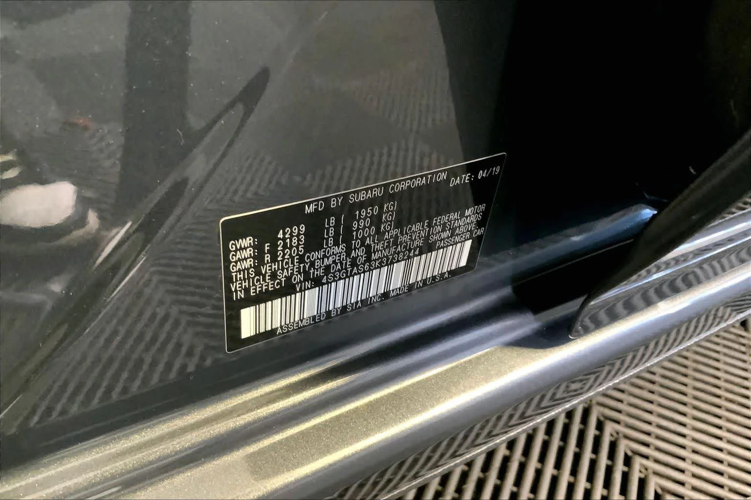 Used 2019 Magnetite Gray Metallic Subaru Limited image 34