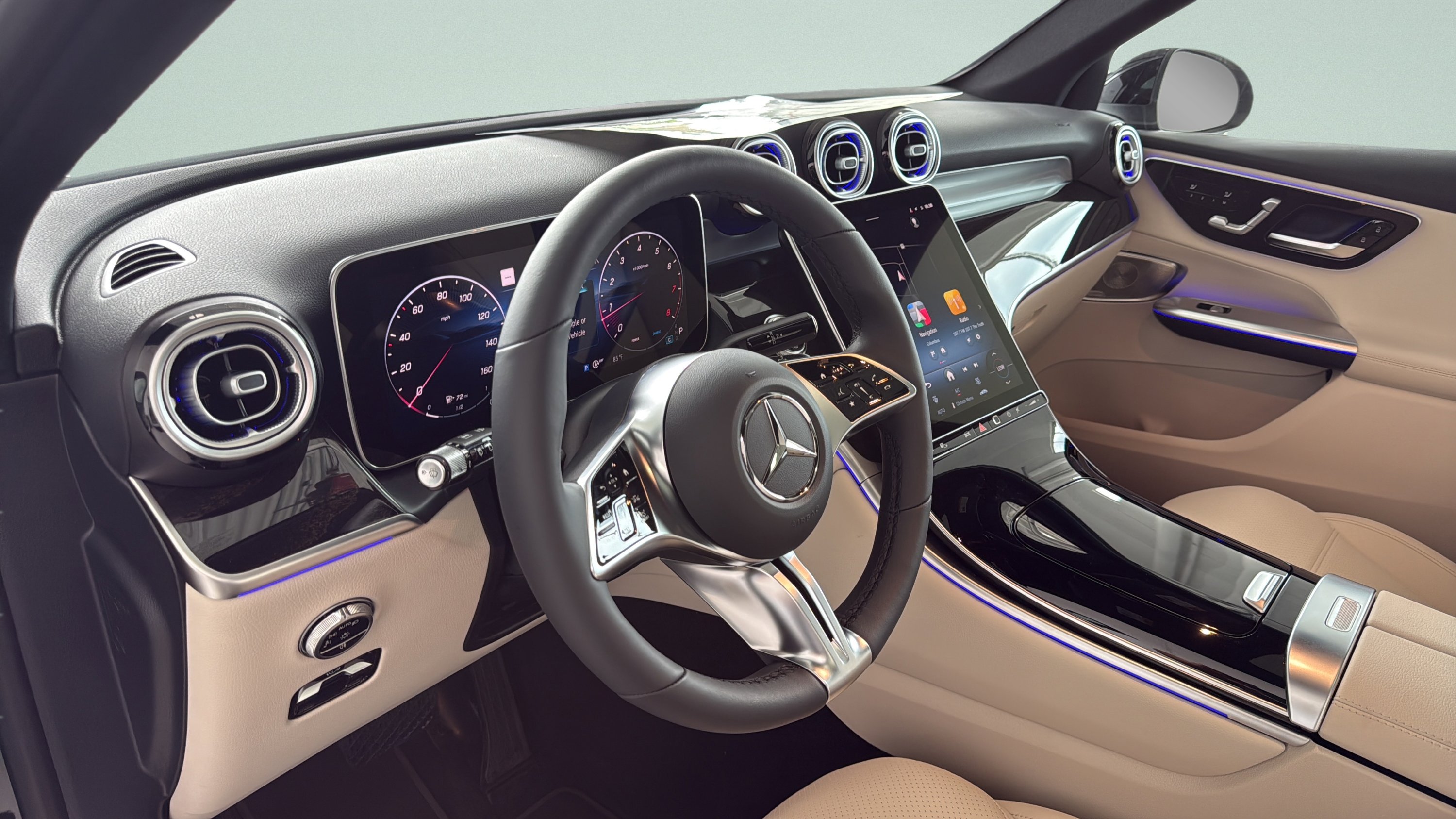 New 2026 Black Mercedes-Benz GLC 300 image 13