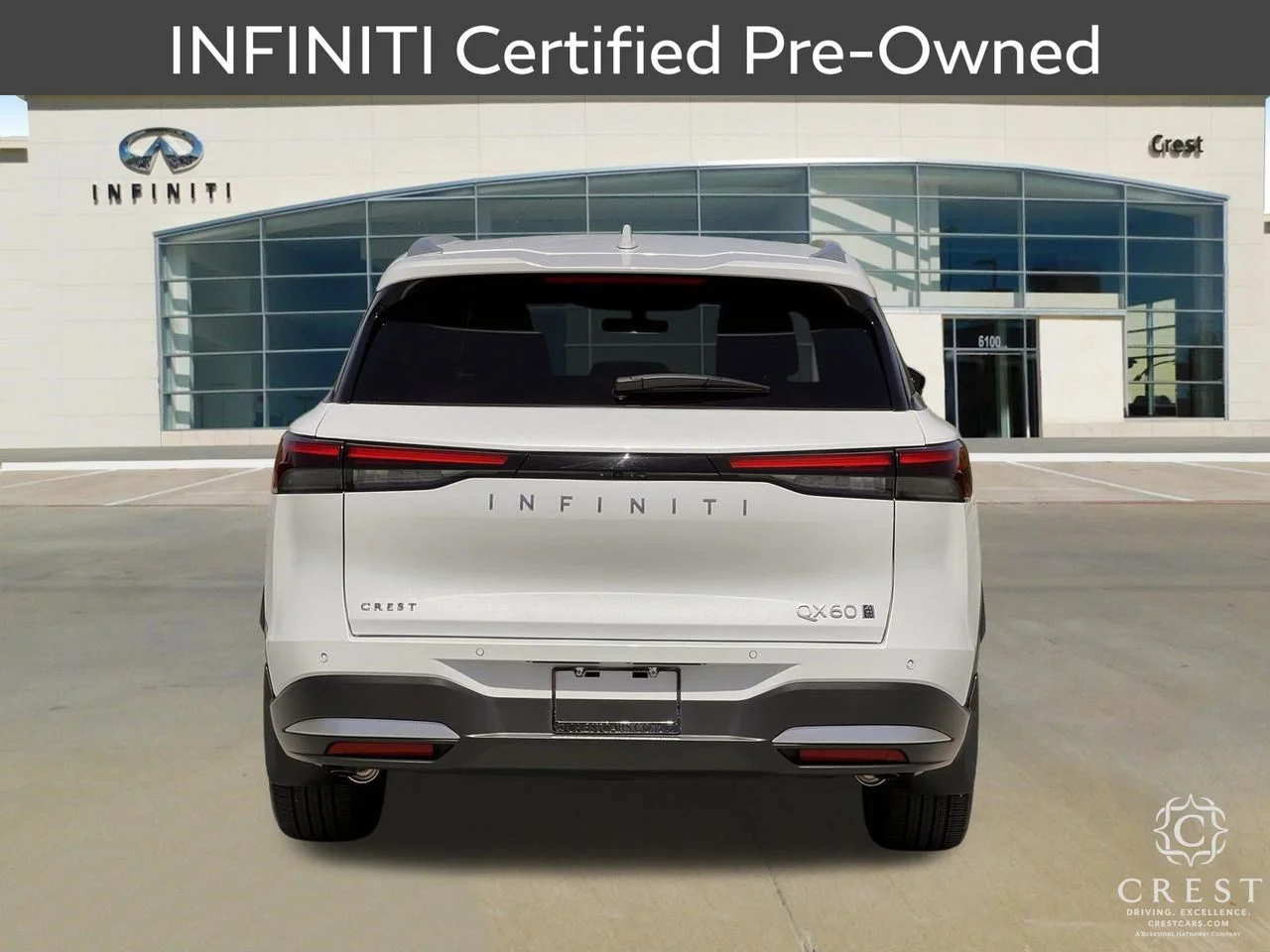 Certified Used 2027 Radiant White INFINITI LUXE image 4