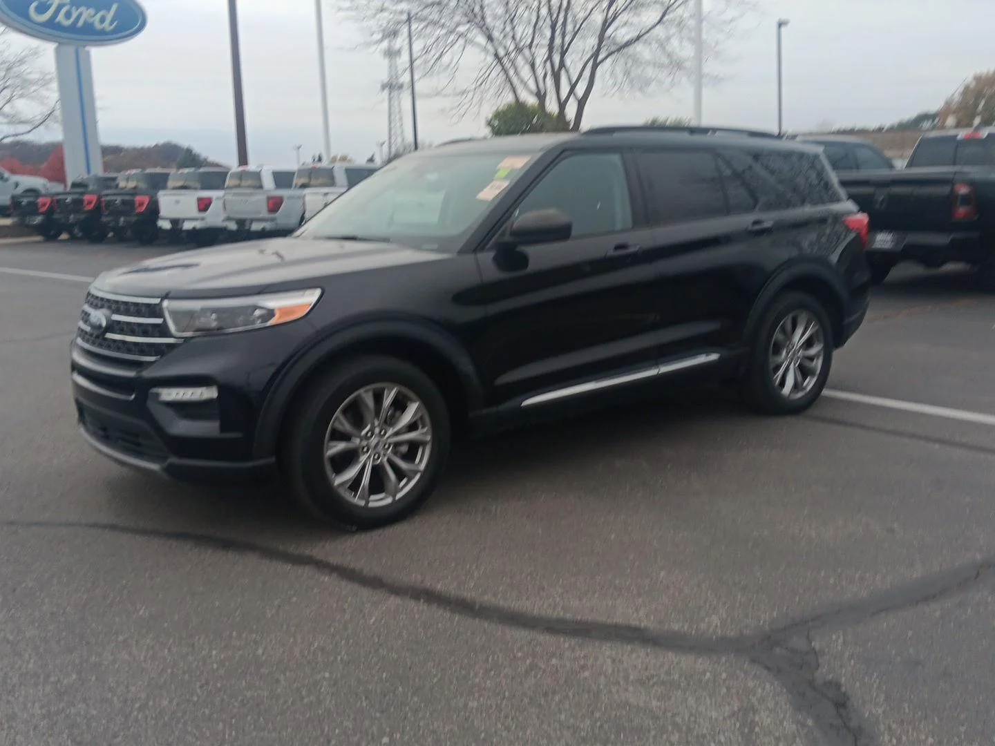 Used 2023 Agate Black Ford XLT image 10