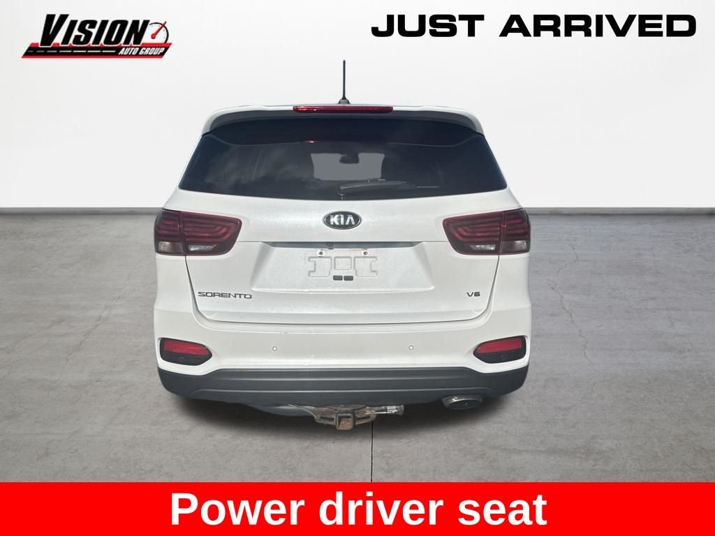 Used 2020 White Kia S image 7