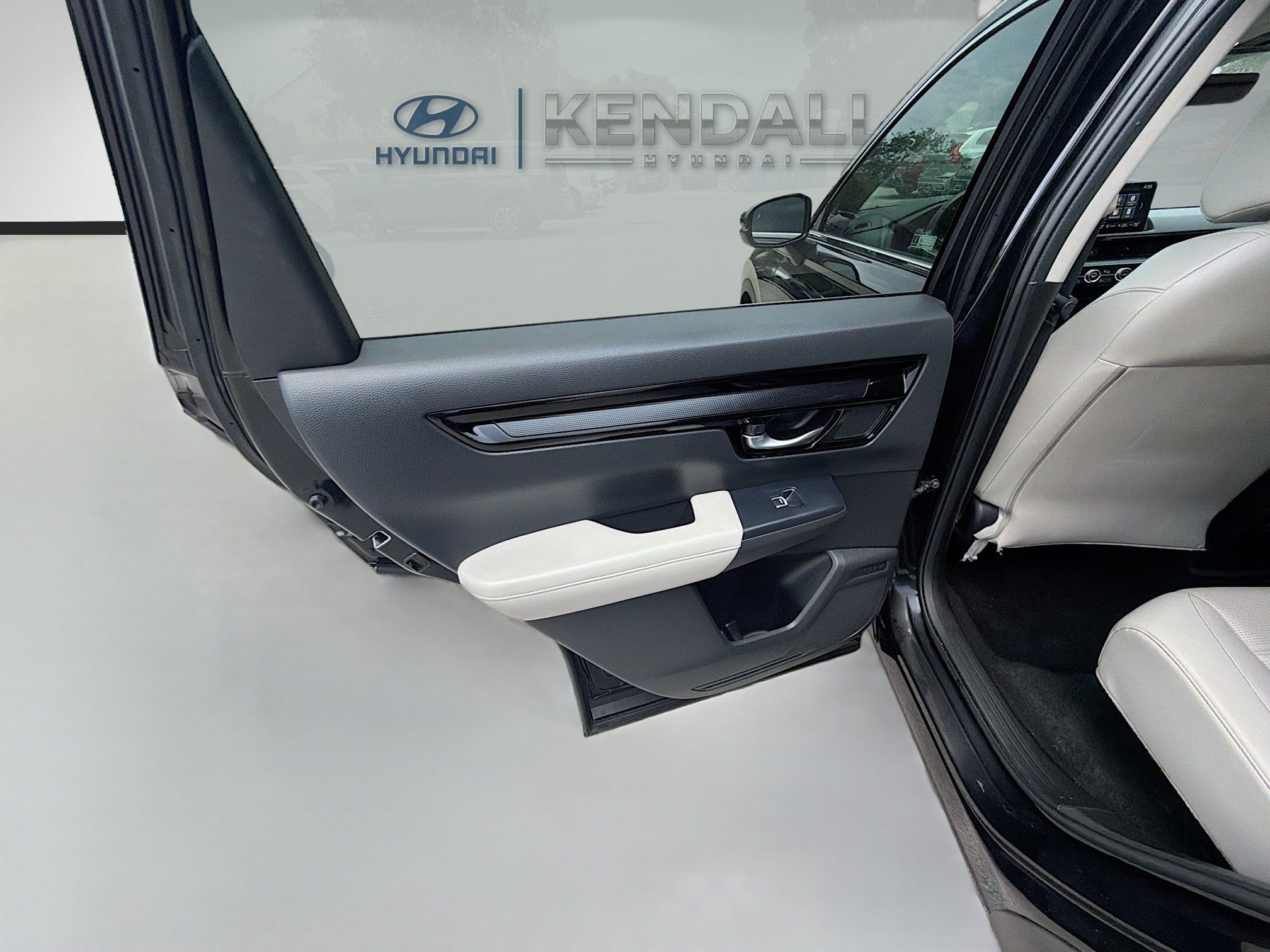 Used 2023 Black Honda EX-L image 22