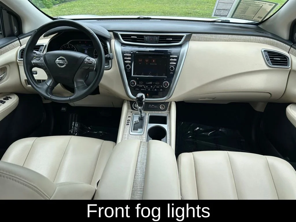 Used 2022 Pearl White Tri-Coat Nissan SV image 10