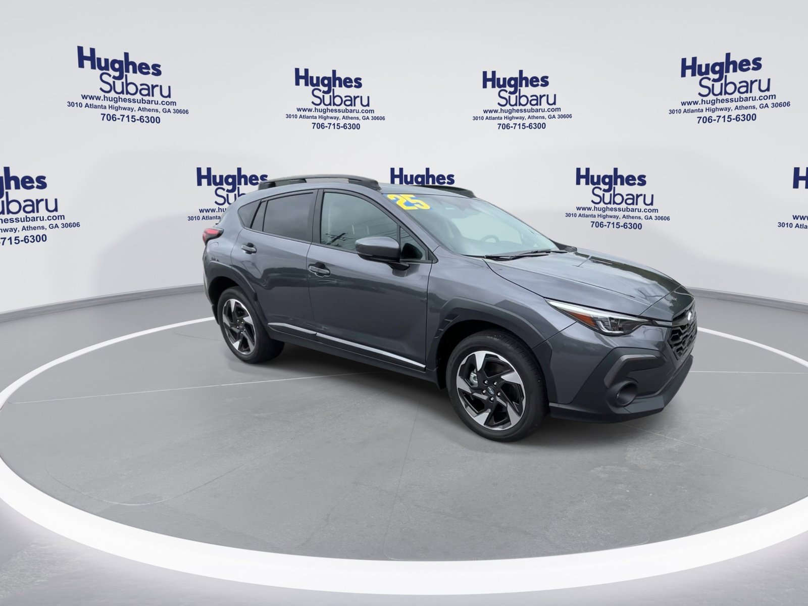 Used 2025 Magnetite Gray Metallic Subaru Limited image 3