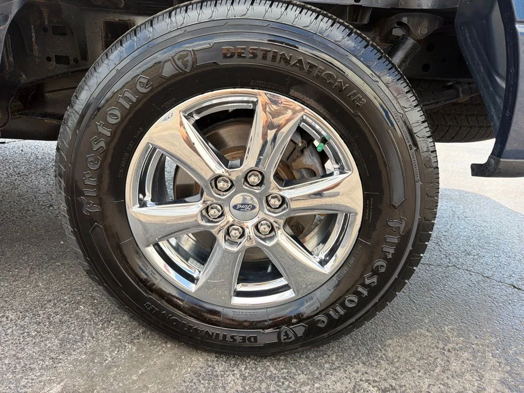Certified Used 2019 Blue Jeans Metallic Ford XLT image 52