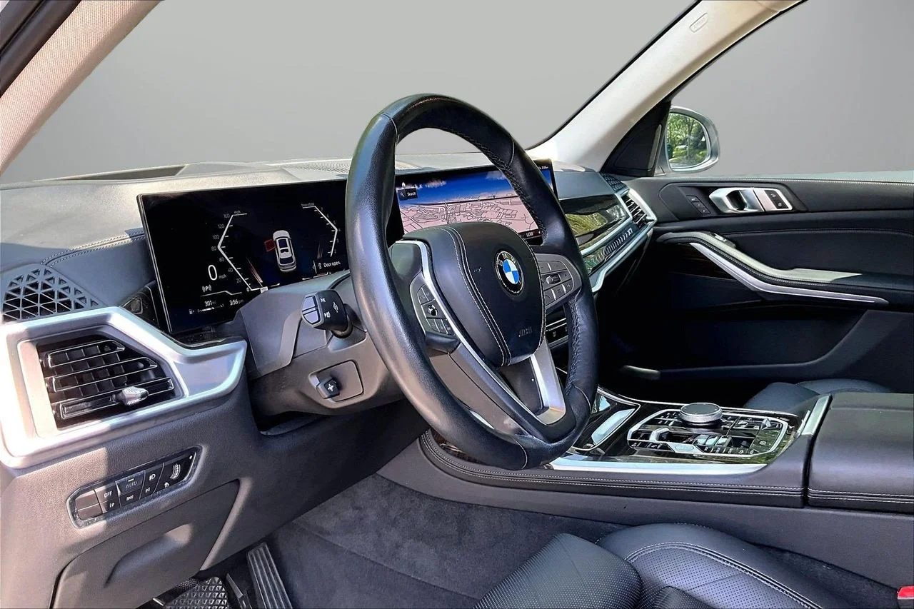 Certified Used 2023 White BMW xDrive40i image 19