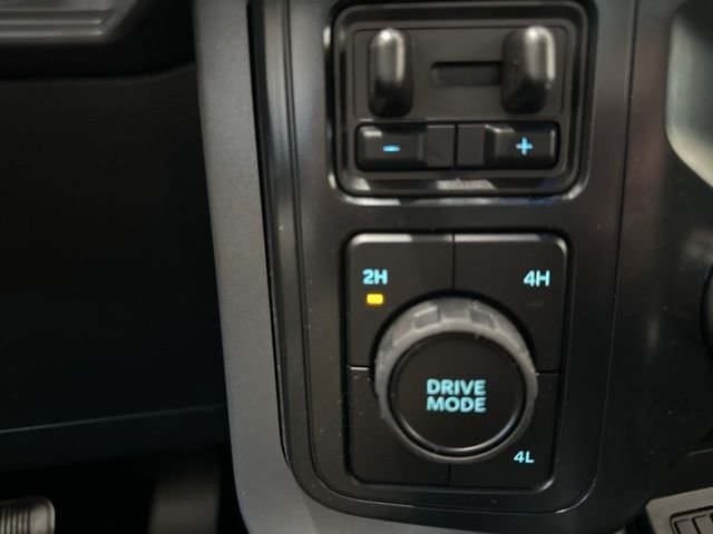 New 2025 White Ford XLT image 24