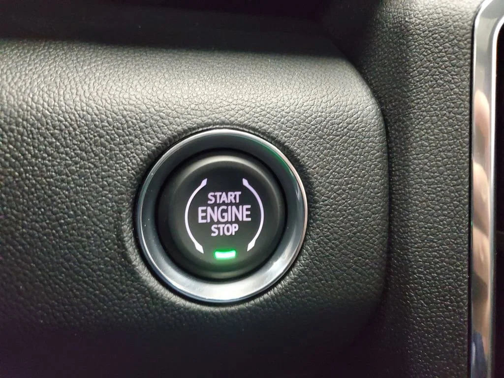 2026 GMC Acadia Denali - Photo 20