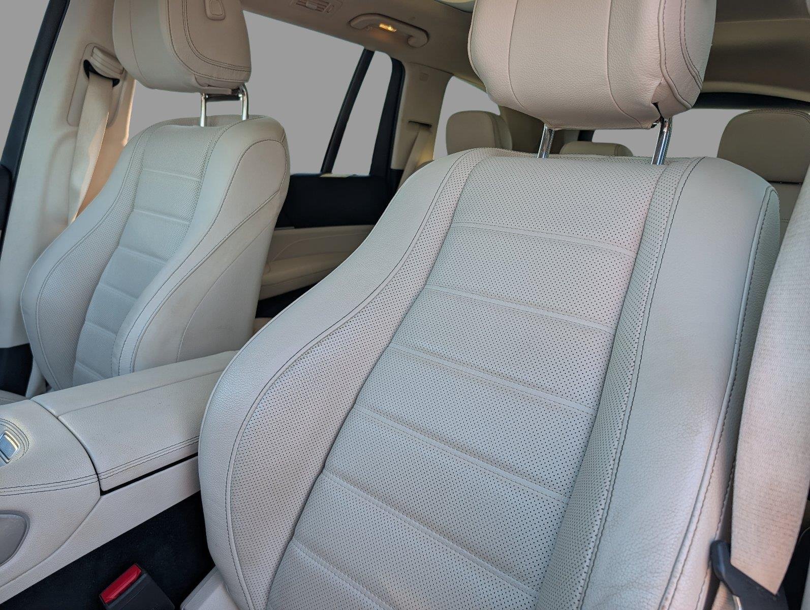 Used 2022 MANUFAKTUR Diamond White Bright Mercedes-Benz GLS 450 image 12