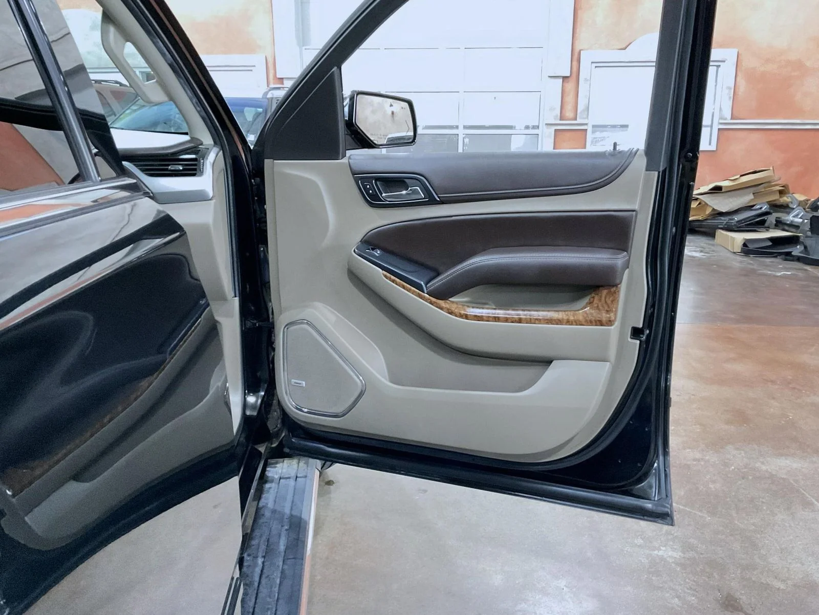 Used 2015 Black Chevrolet LTZ image 16
