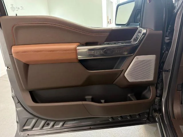 New 2026 Carbonized Gray Metallic Ford King Ranch® image 29