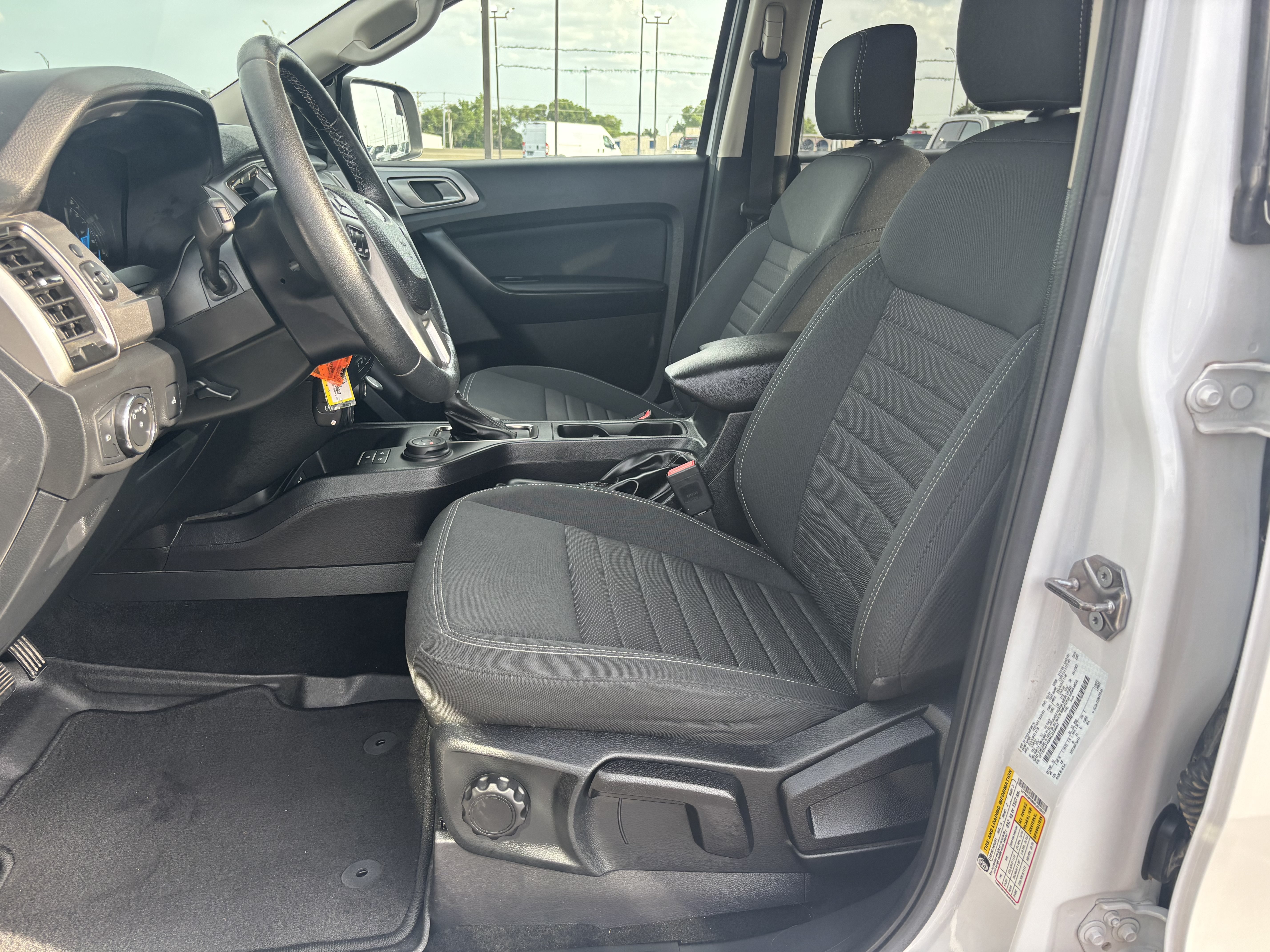 Used 2021 Oxford White Ford XLT image 10