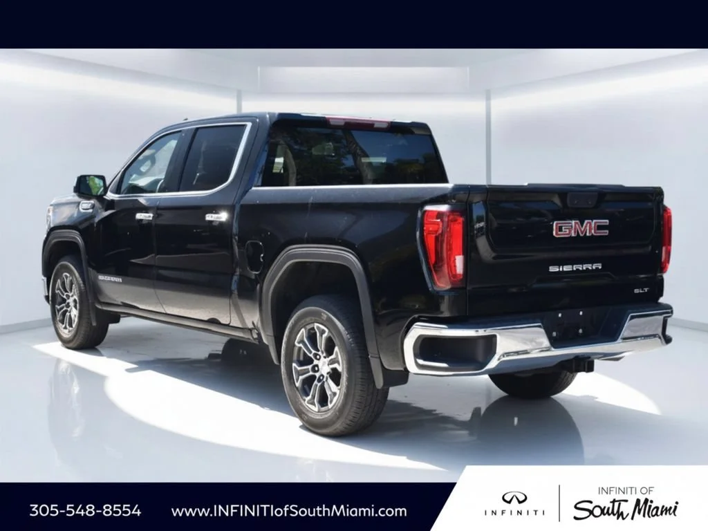Used 2025 Onyx Black GMC SLT image 6