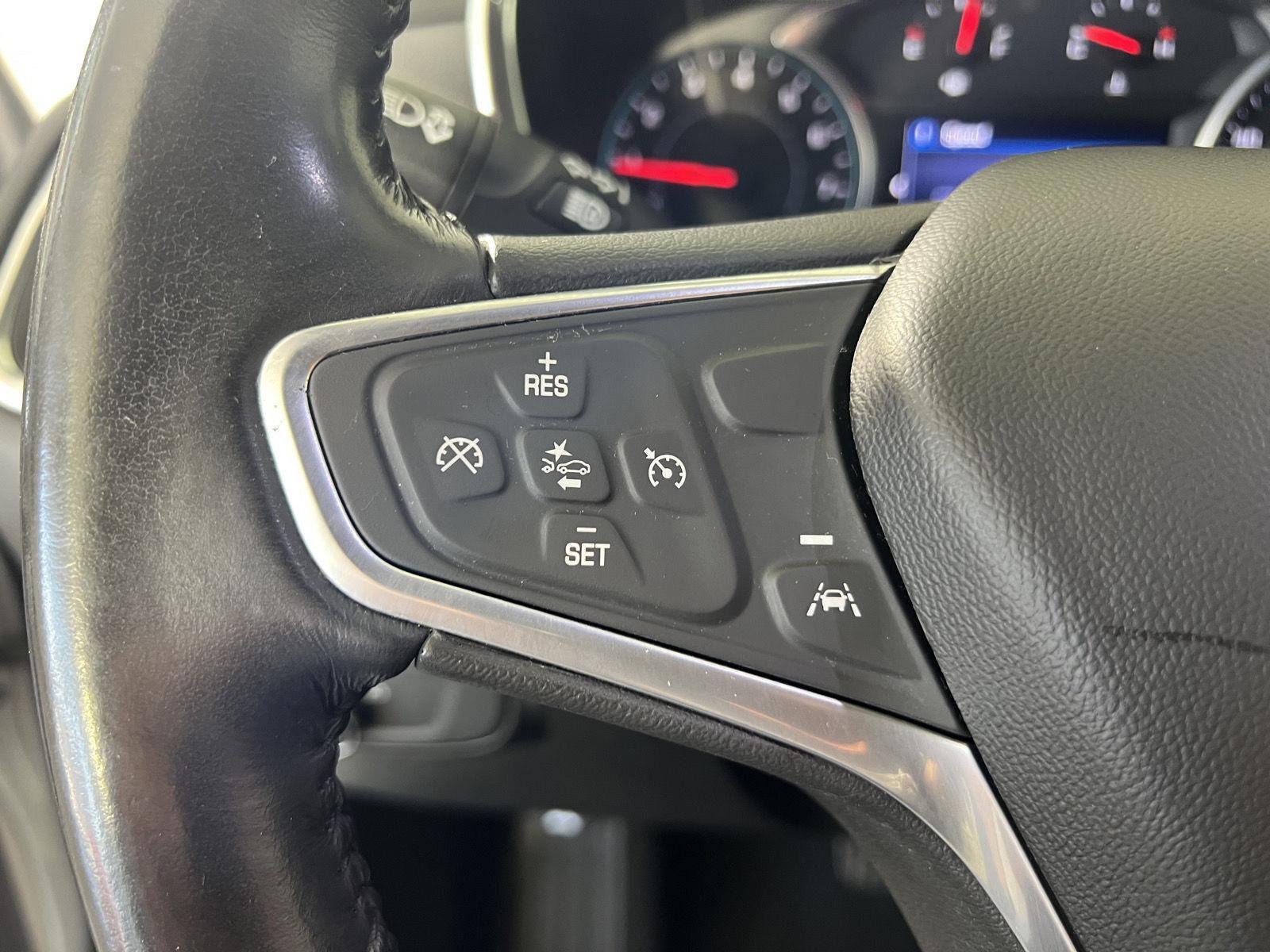 Used 2022 Silver Ice Metallic Chevrolet LT image 10
