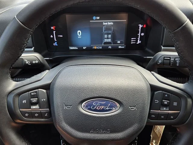 Used 2024 Black Ford XLT image 23