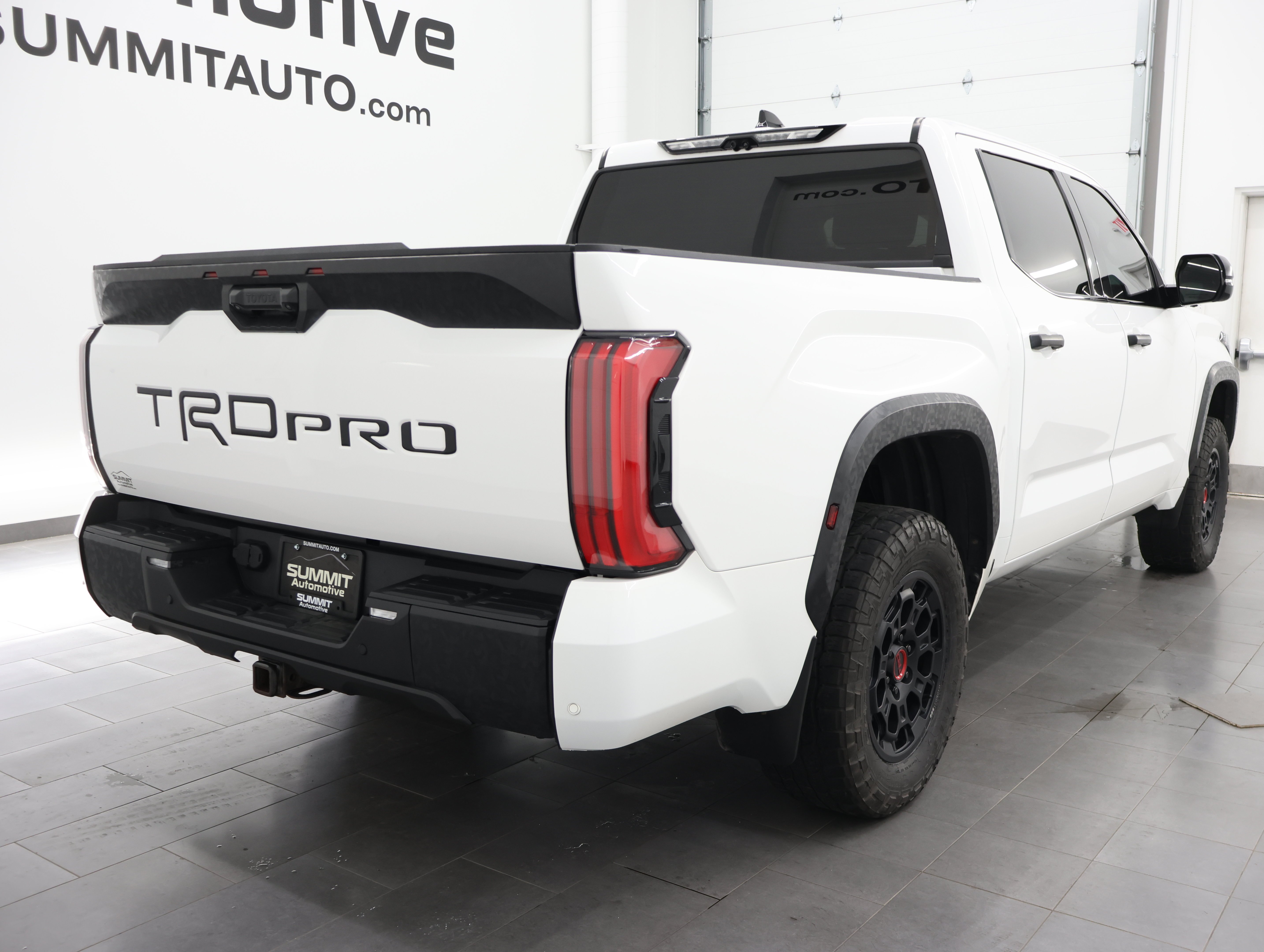 Used 2023 Ice Cap Toyota 4x4 CrewMax TRD Pro Hybrid: CREWMAX-SHORT-TRD PRO HYBRID-PANO-ADAPTIVE CRUISE-360 CAM-1 OWNER image 4