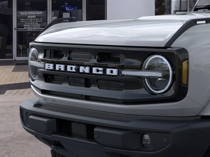 New 2026 Avalanche Gray Ford Outer Banks image 18